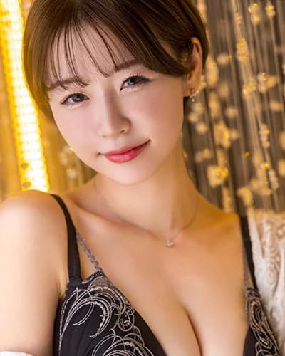 Ami Tsuzuki profile photo — AV Idols