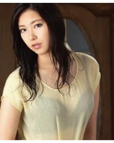 Hikari Mitsui profile photo — AV Idols