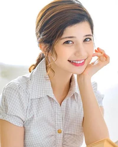 Lauren Karen profile photo — AV Idols