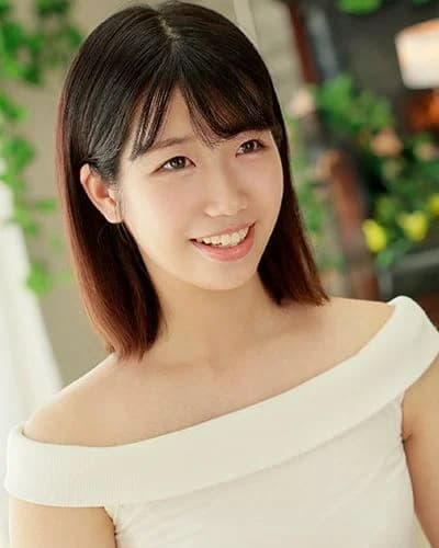 Maki Tsuji profile photo — AV Idols