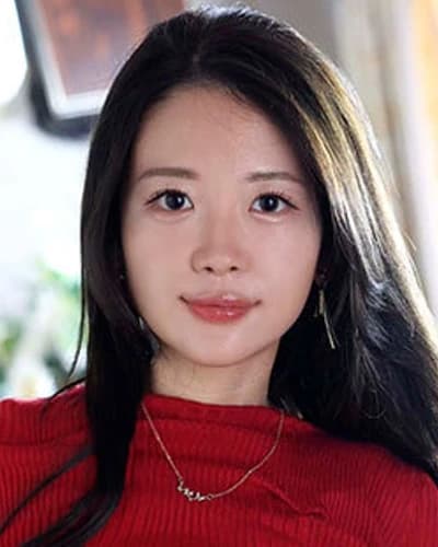 Minami Kasumi profile photo — AV Idols