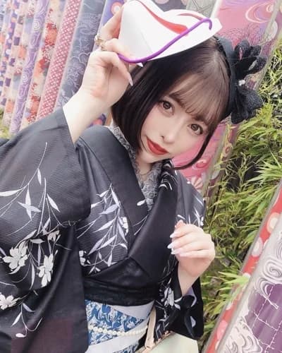 Moe Momoeda profile photo — AV Idols