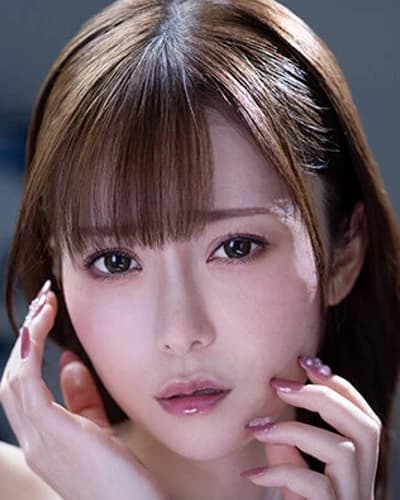 Tae Kousaka profile photo — AV Idols