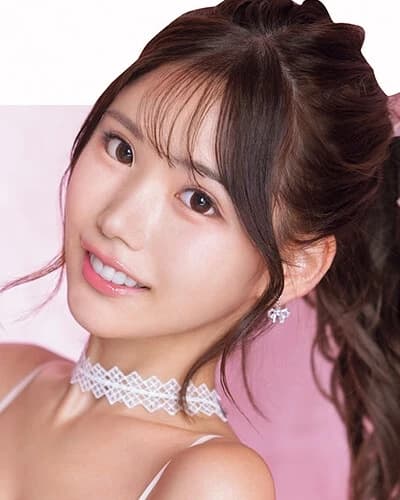 Ui Suzukaze profile photo — AV Idols