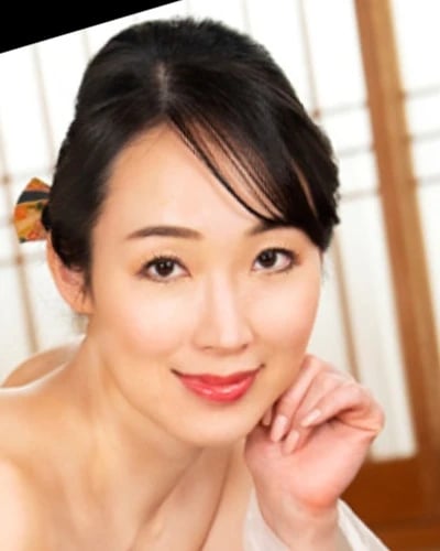 Mina Sakura profile photo — AV Idols