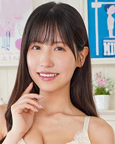 Momo Sakura profile photo — AV Idols
