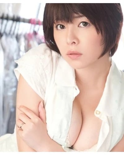 Rin Ogawa profile photo — AV Idols